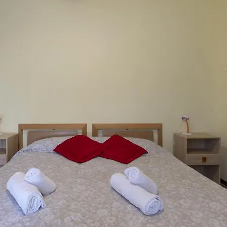 Cesare By Interhome Apartman