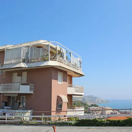 Apartman Cesare By Interhome